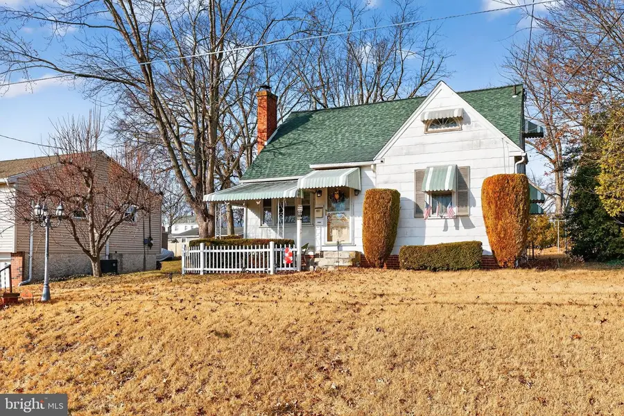 821 N Hanover St, Pottstown, PA 19464 - Image #2