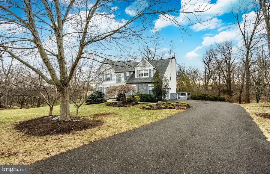 332 Nicholas Ln, Trappe, PA 19426 - Image #3