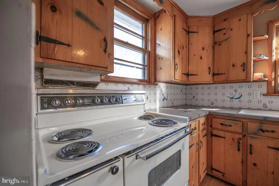 2724 Beech St, Hatfield, PA 19440 - Image #3