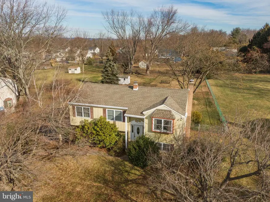 13 Glen Rd, Lansdale, PA 19446 - Image #2