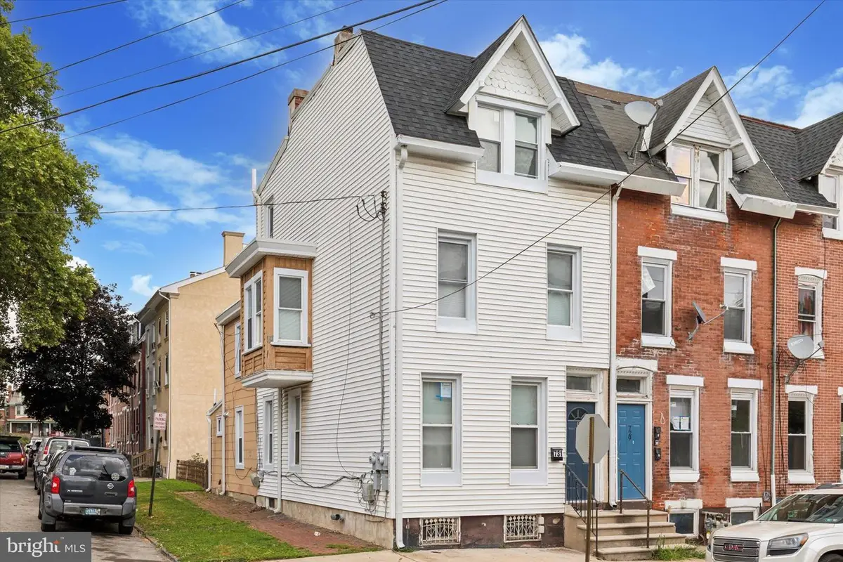 731 W Lafayette St, Norristown, PA 19401 - Image #1