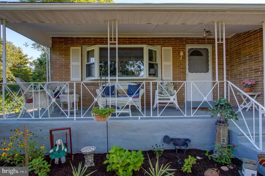 987 Jacks Ln, Lansdale, PA 19446 - Image #3