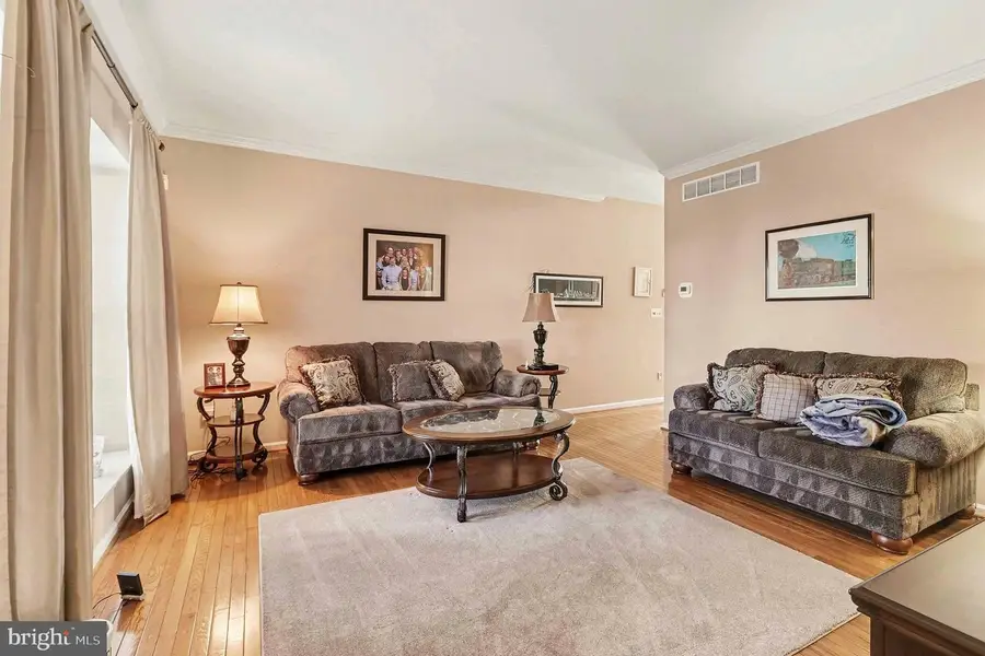 981 Independence Ln #20, Lansdale, PA 19446 - Image #3
