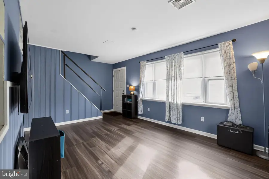 313 W Walnut St, Pottstown, PA 19464 - Image #2