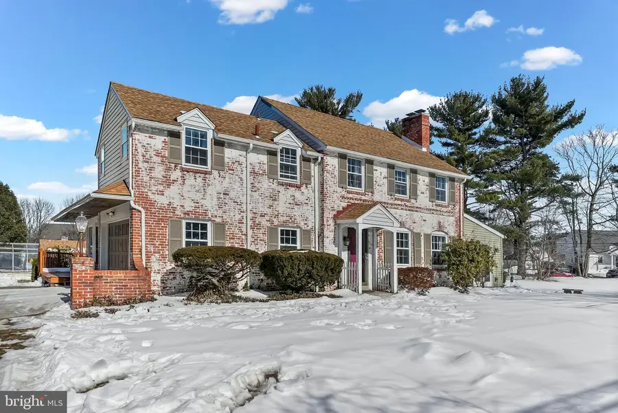 1715 Sandy Hill Rd, Plymouth Meeting, PA 19462 - #2