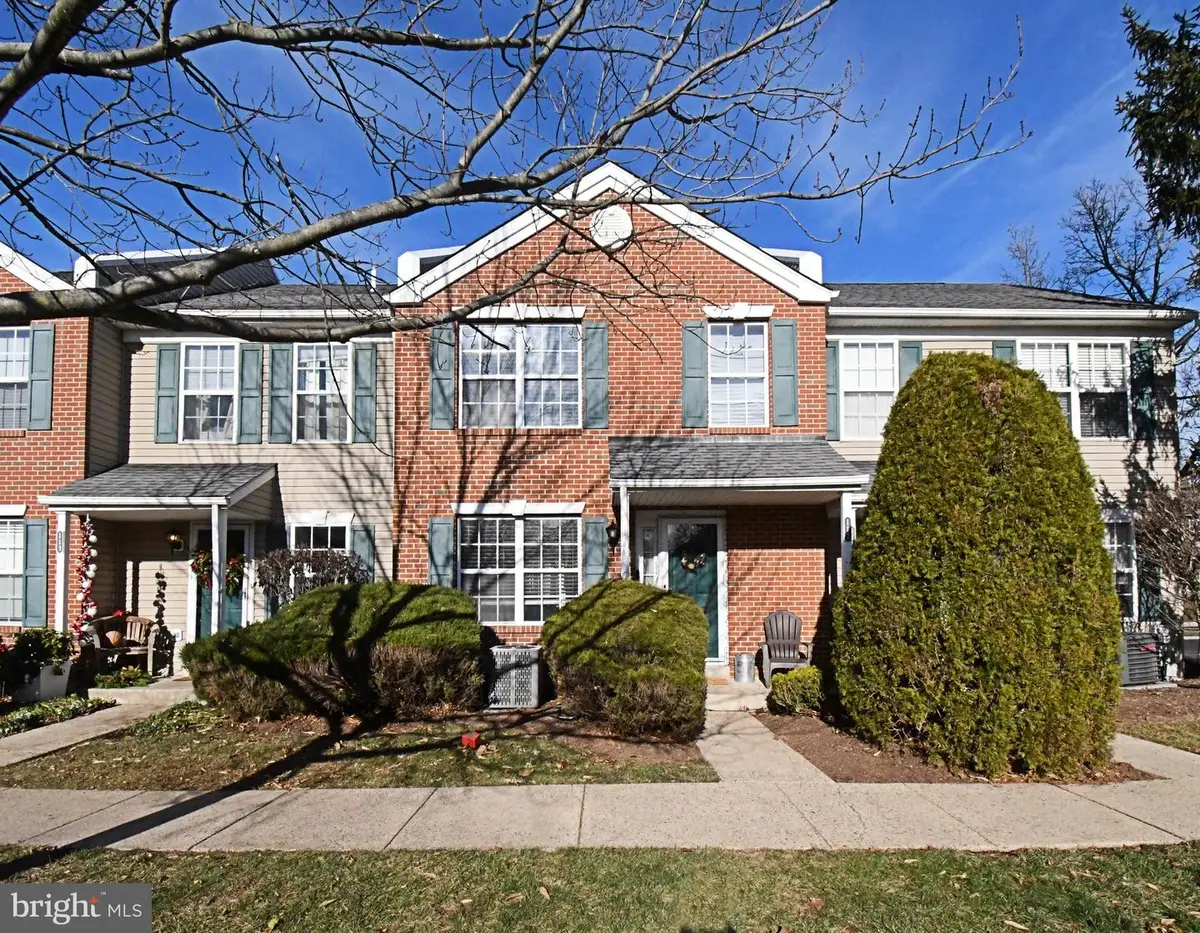 112 Arden Ct, Harleysville, PA 19438 - Image #1