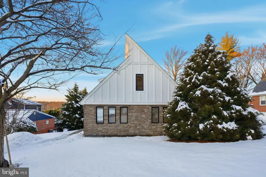 2480 Dale Rd, Huntingdon Valley, PA 19006 - Image #2