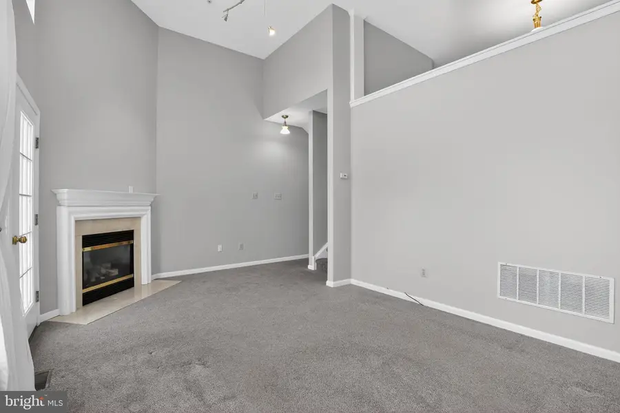 415 Fort Hill Cir, Fort Washington, PA 19034 - Image #3