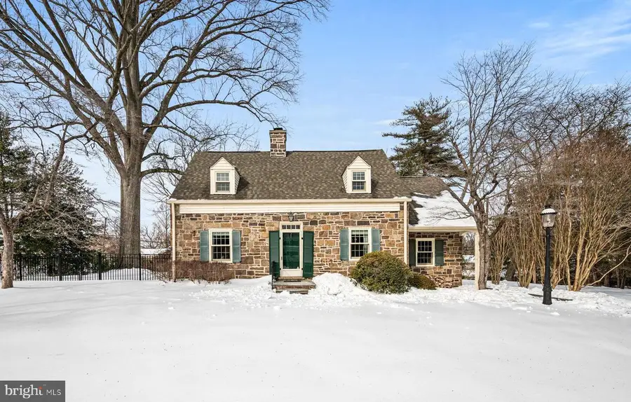 111 Chesney Ln, Erdenheim, PA 19038 - Image #2