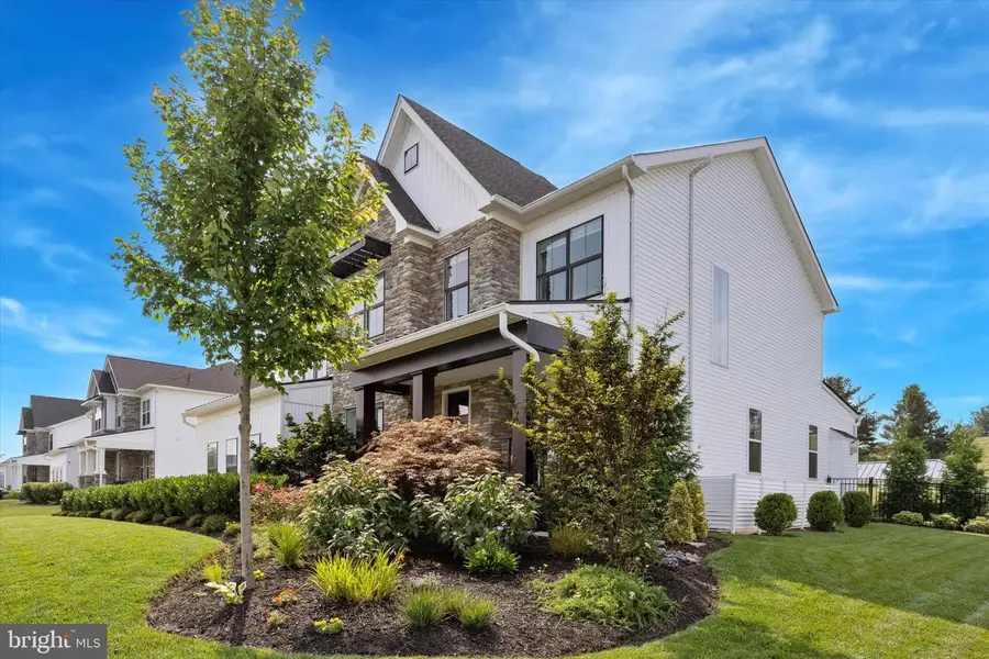 2617 Hawthorn Dr, Norristown, PA 19403 - #3