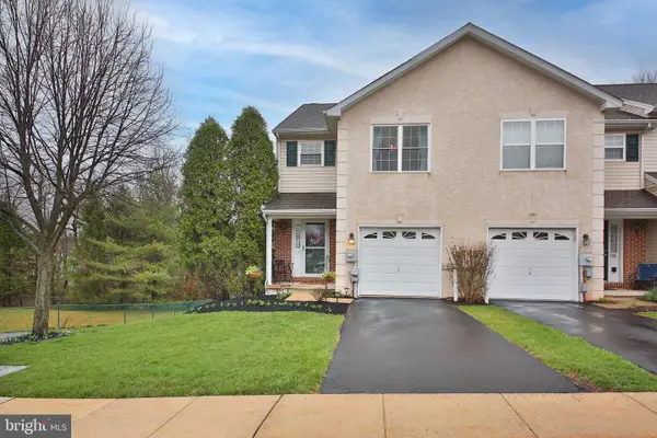 133 Fairway Dr, TRAPPE, PA 19426
