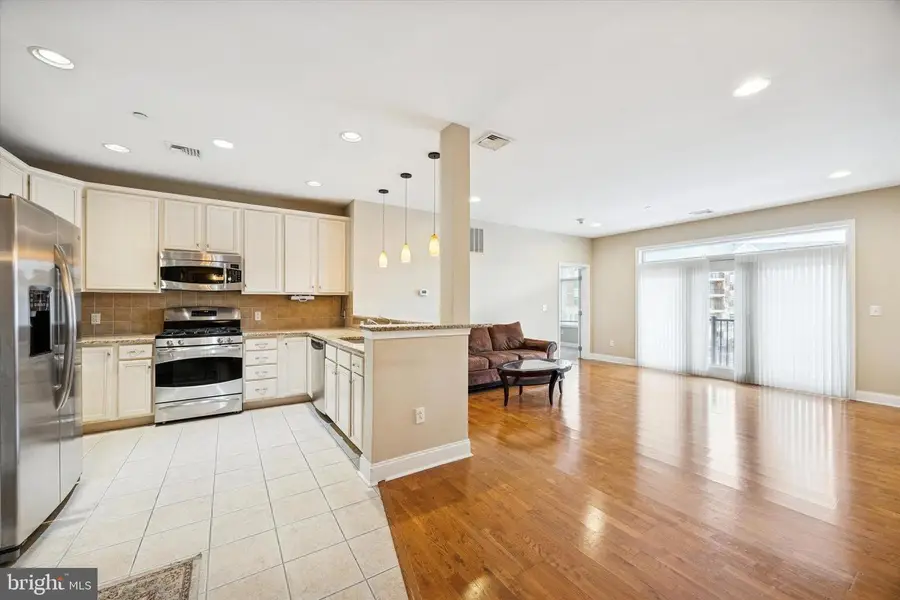 317 Carson Ter, Huntingdon Valley, PA 19006 - #2