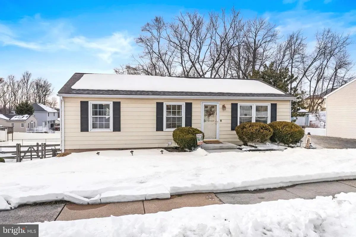 43 Casselberry, Audubon, PA 19403 - #1