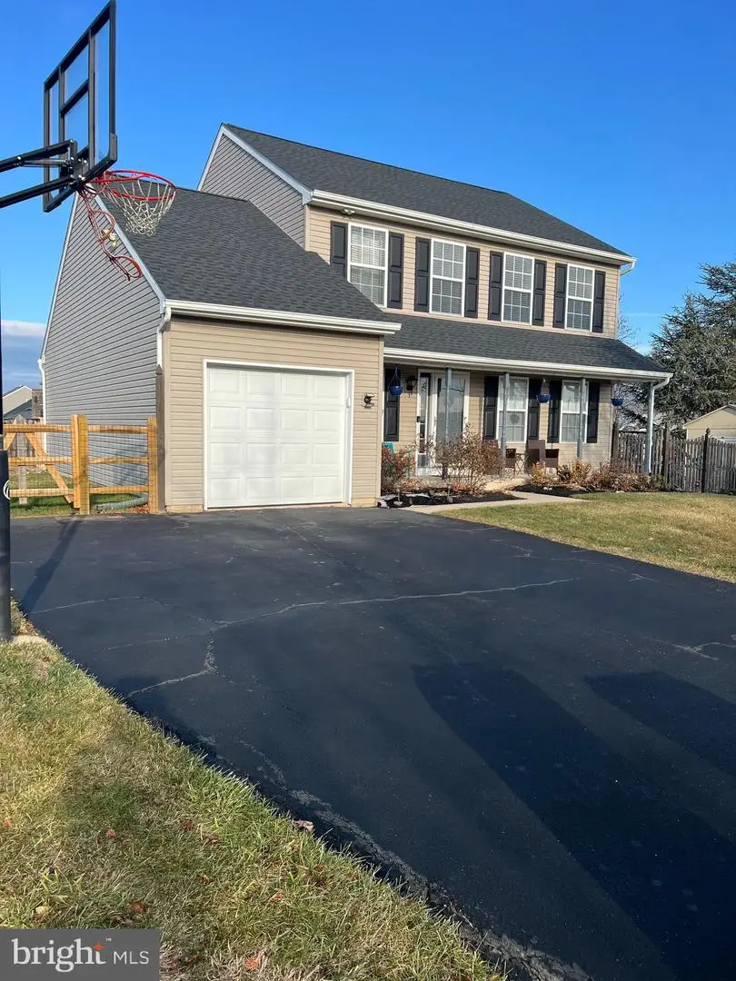 2603 Donald Dr, Pottstown, PA 19464 - Image #2