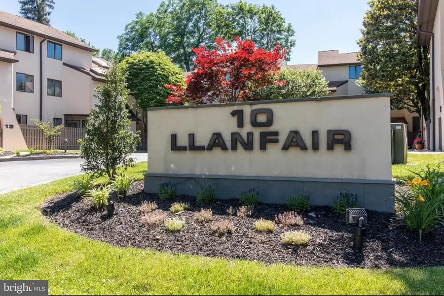 10 Llanfair Rd #9, Ardmore, PA 19003 - Image #3