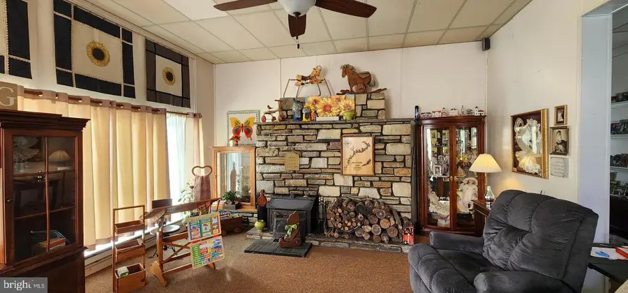 587 Moreland Rd #, Huntingdon Valley, PA 19006 - #2