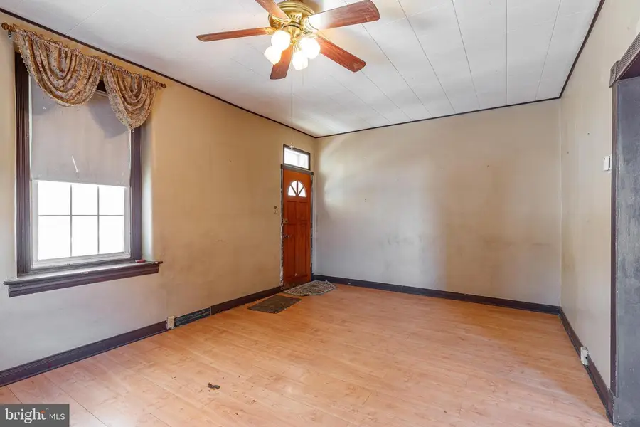 316 Green St, Lansdale, PA 19446 - #3