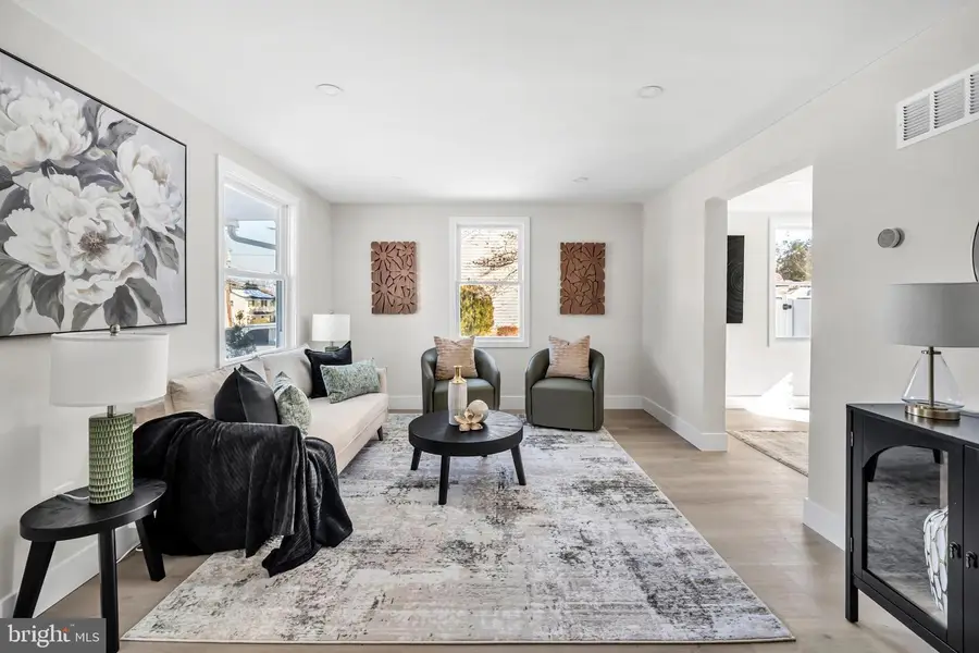 330 Windsor Ave, Hatboro, PA 19040 - #3