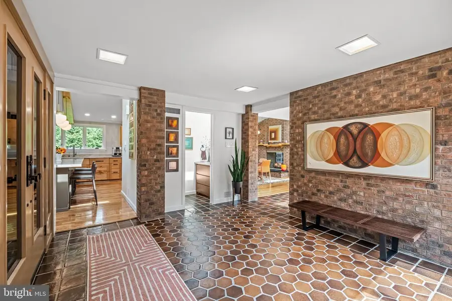 420 Cathcart Rd, Blue Bell, PA 19422 - #2