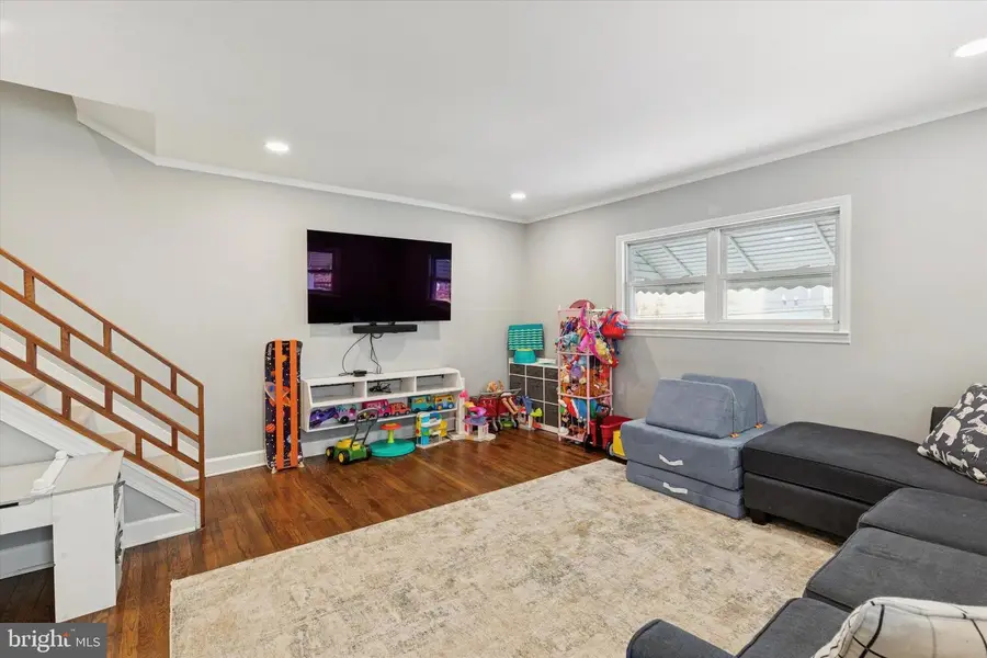 1707 Calamia Dr, Norristown, PA 19401 - #2