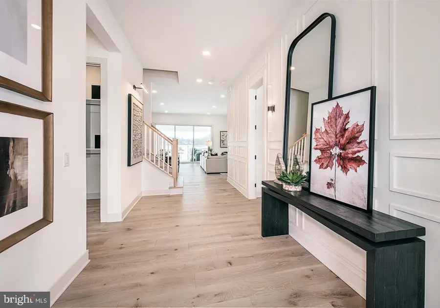 308 Grayson Ct, Royersford, PA 19468 - #2