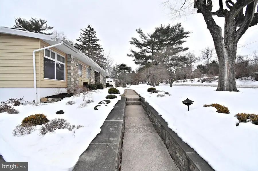 2313 Barren Hill Rd, Lafayette Hill, PA 19444 - #3