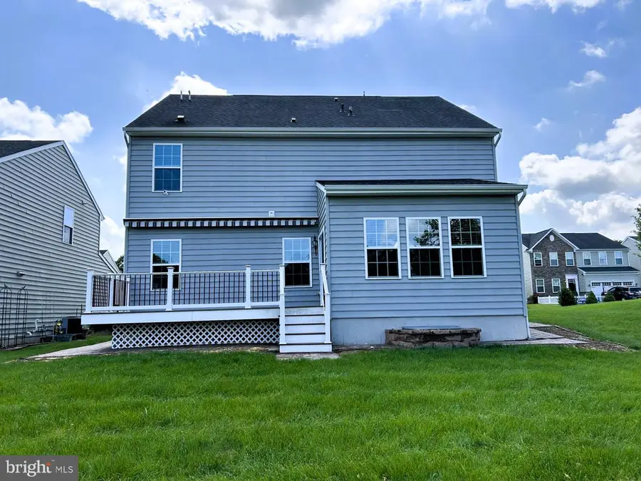 122 Garrett Ln, Gilbertsville, PA 19525 - #2