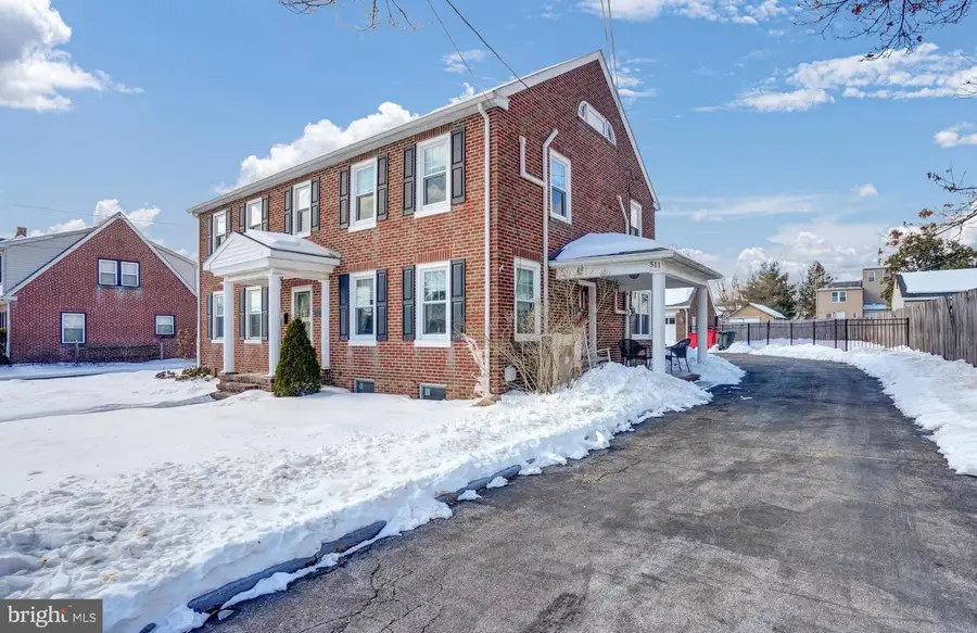 511 E Vine St, Pottstown, PA 19464 - #2
