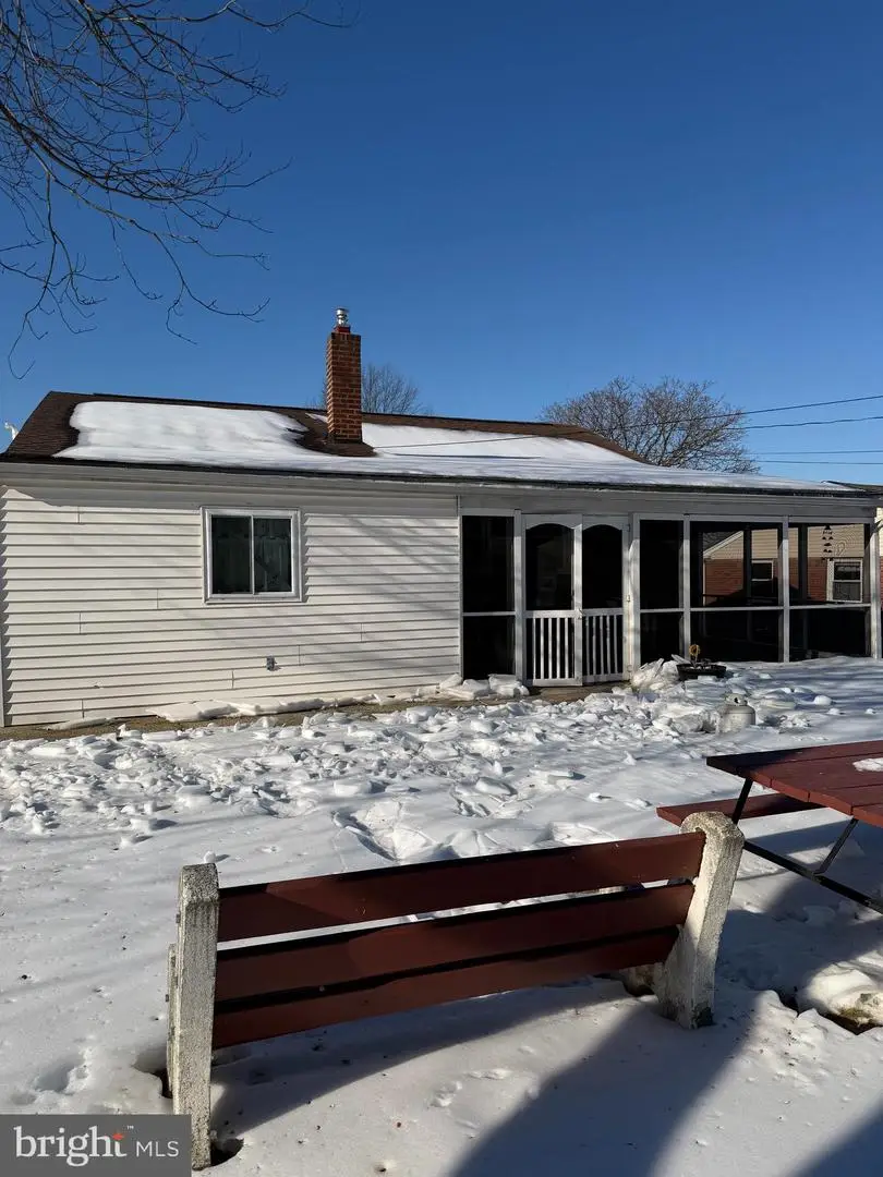 103 Colonial Dr, Norristown, PA 19401 - #3