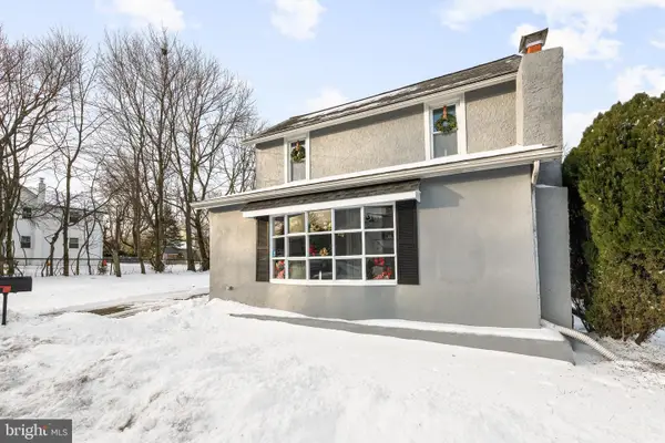 1010 Mount Pleasant Ave, WAYNE, PA 19087