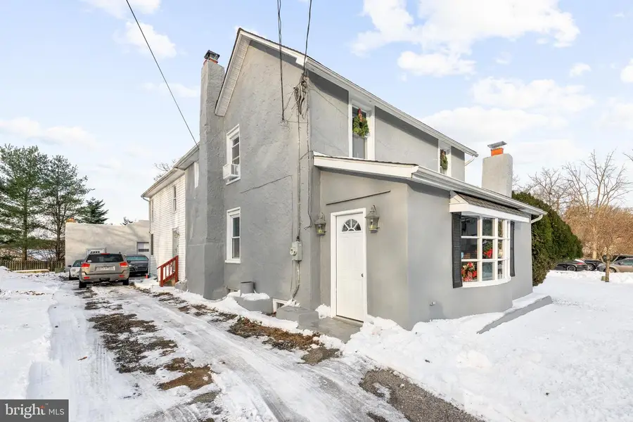 1010 Mount Pleasant Ave, Wayne, PA 19087 - #2