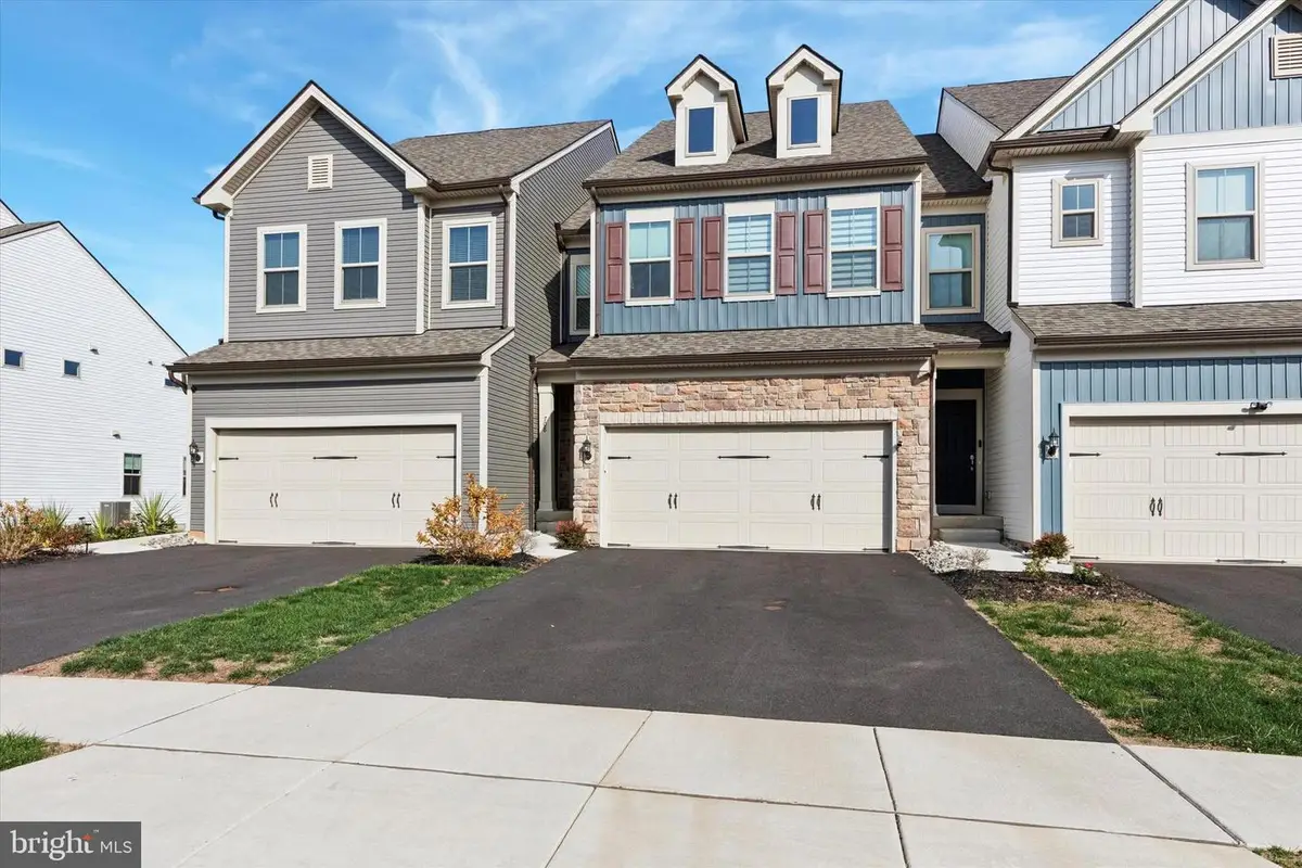 708 Finlay Dr, Souderton, PA 18964 - #1