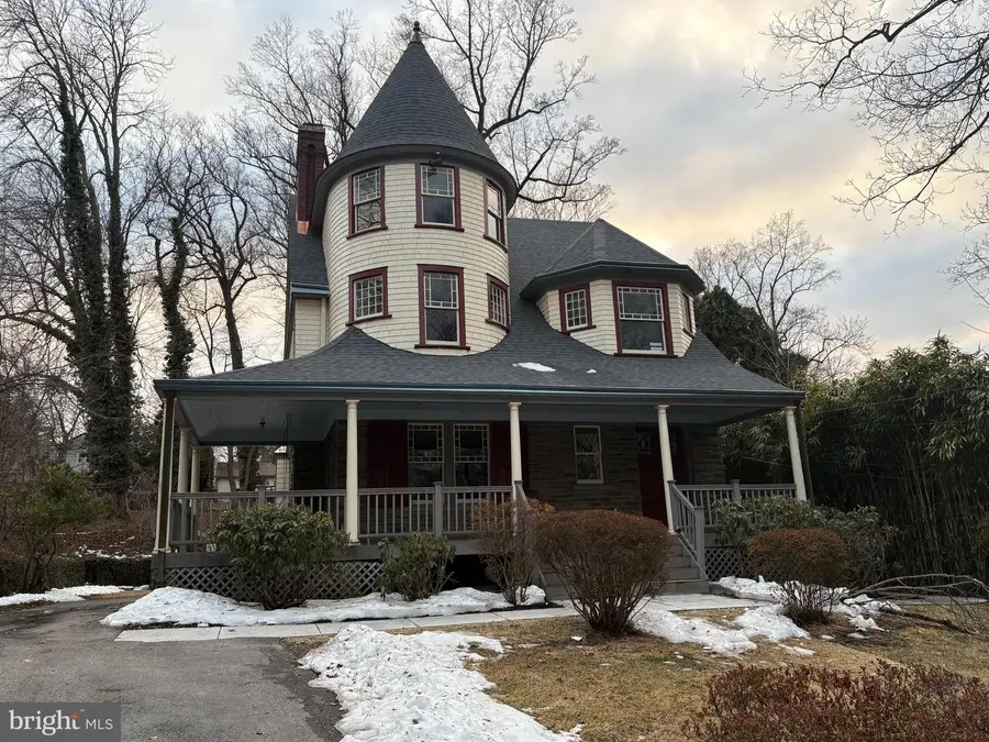 1250 Ashbourne Rd, Elkins Park, PA 19027 - #3