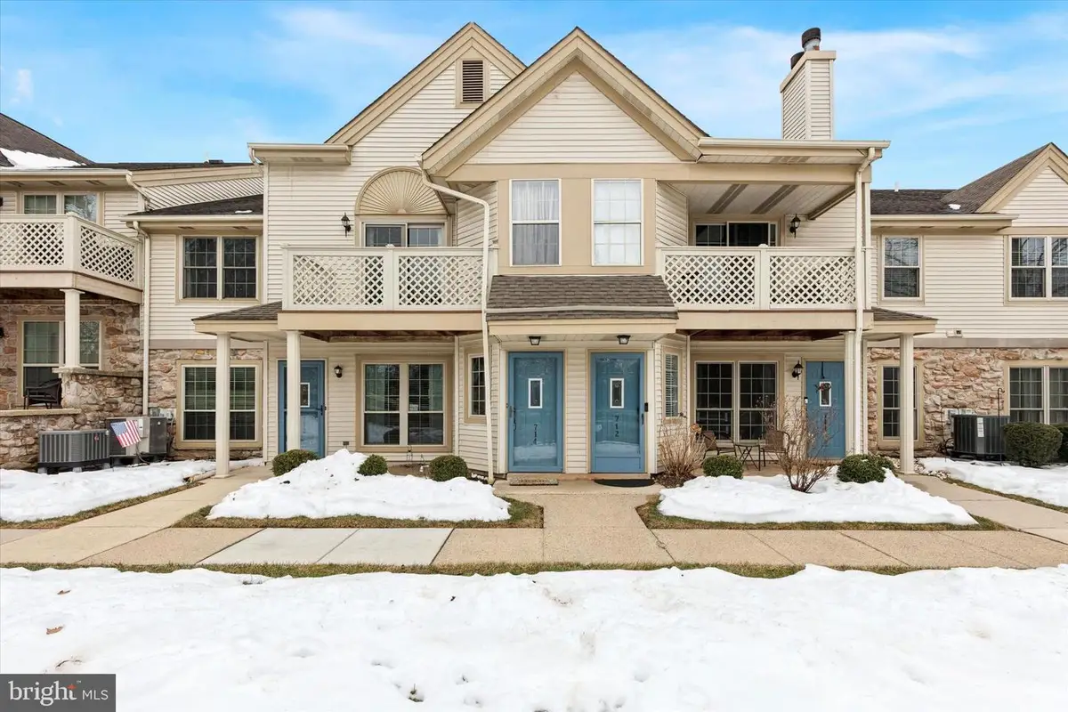 714 Foxmeadow Dr #condo 714, Royersford, PA 19468 - #1