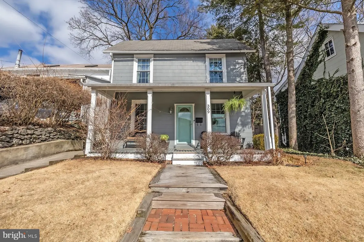 309 Glenwood Rd, Elkins Park, PA 19027 - #1