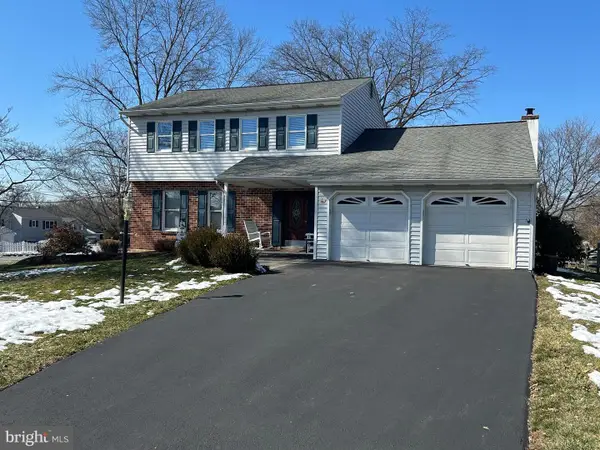 700 Alexander Dr, HATFIELD, PA 19440