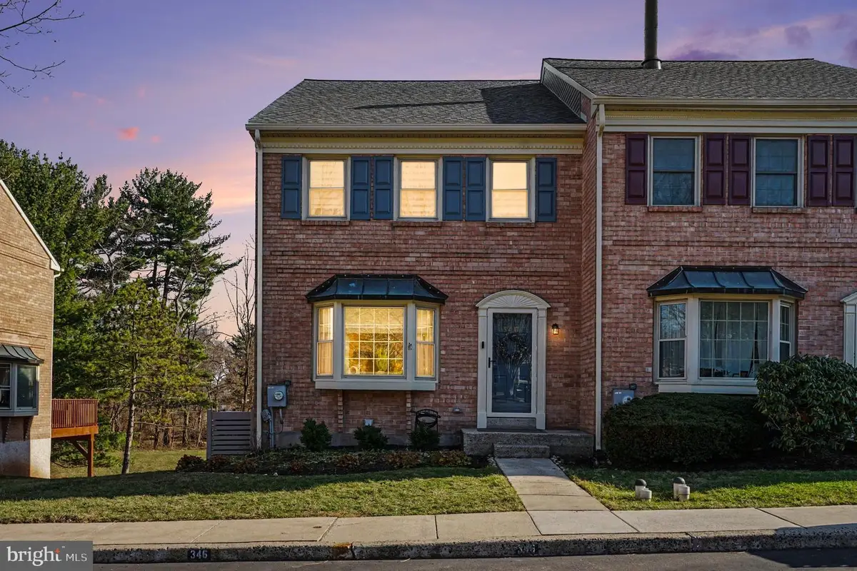 346 Jefferson Ct, Trappe, PA 19426 - #1