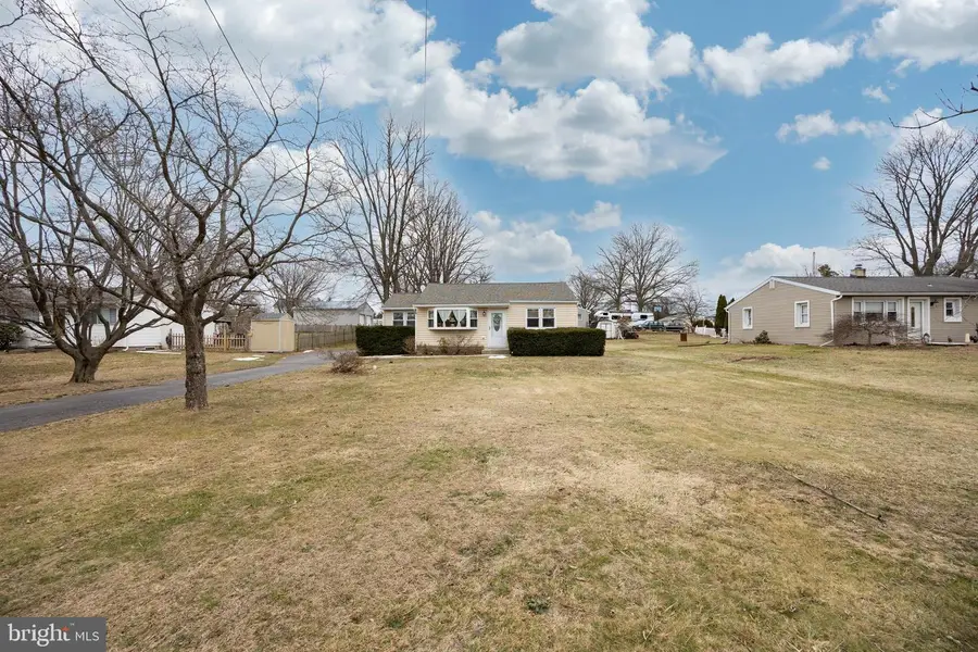 162 N Reed Rd, Royersford, PA 19468 - #2