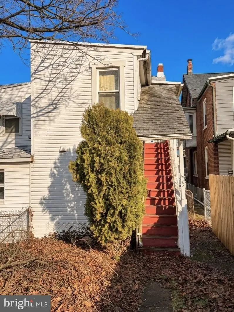 468 N Evans St, Pottstown, PA 19464 - #2