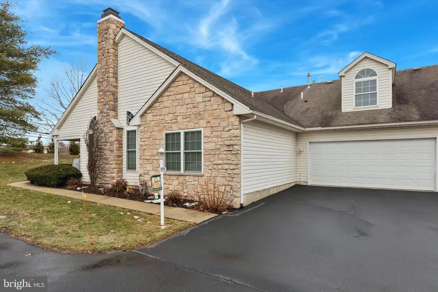 171 Maidenhead Ct, Souderton, PA 18964 - #3