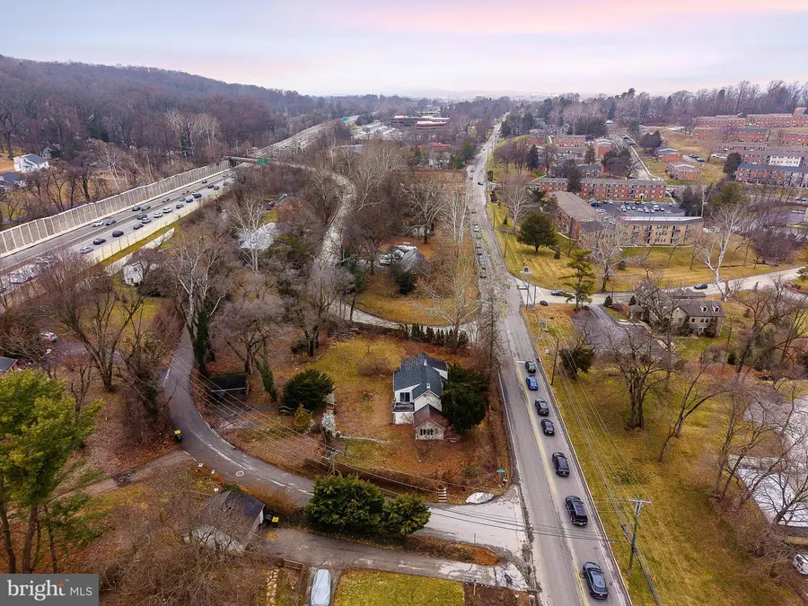 657 S Gulph Rd, King Of Prussia, PA 19406 - #2