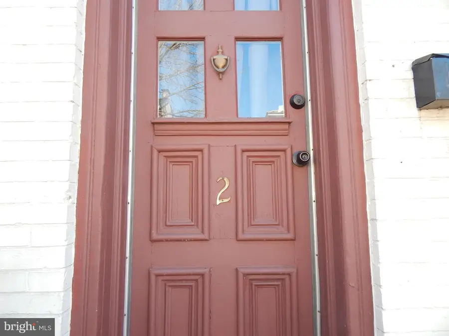 2 Walnut St, Pottstown, PA 19464 - #3