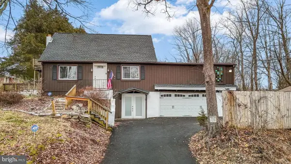 3006 Wild Run Rd, PENNSBURG, PA 18073