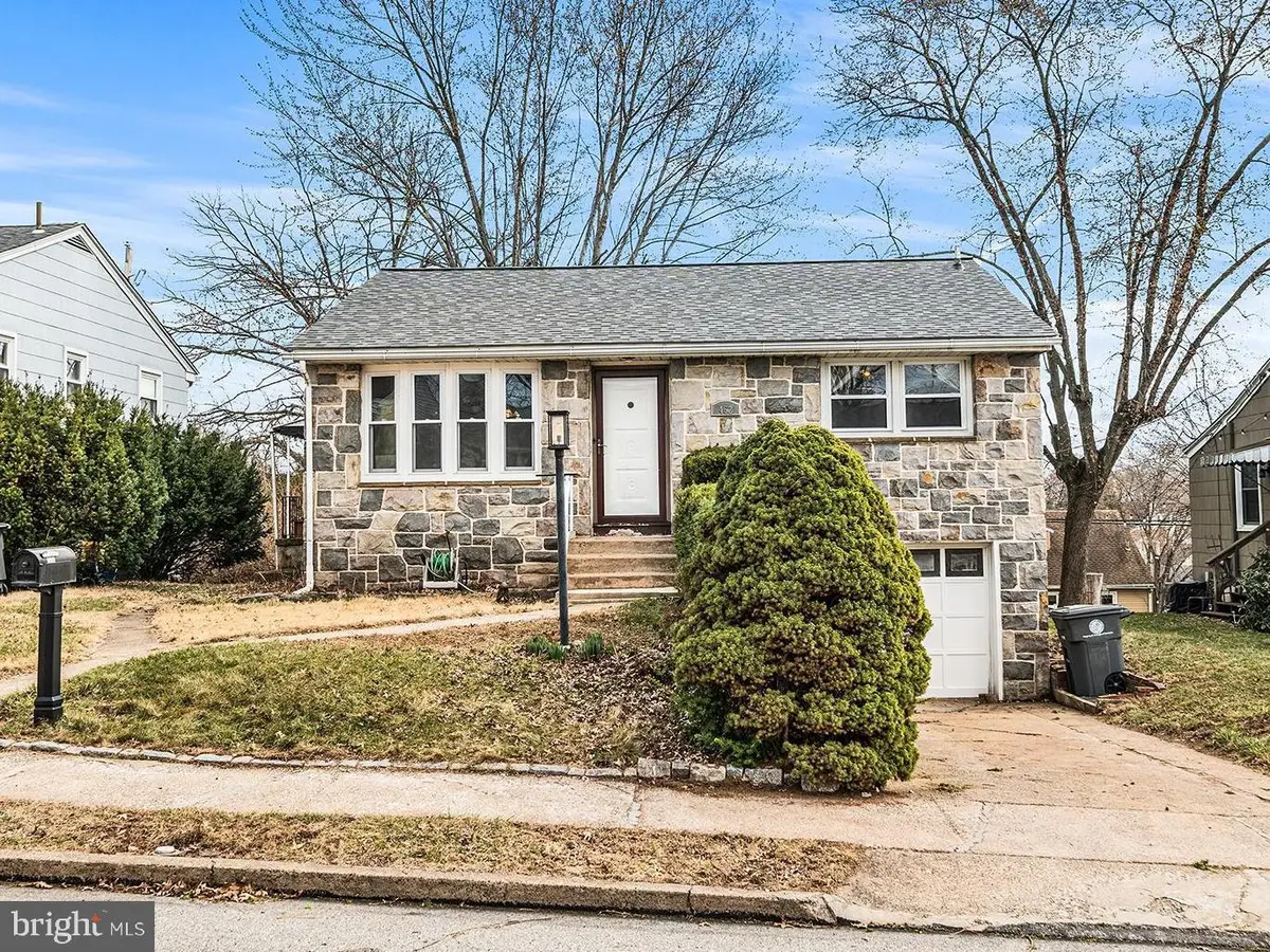 462 Clearview St, Pottstown, PA 19464 - #1