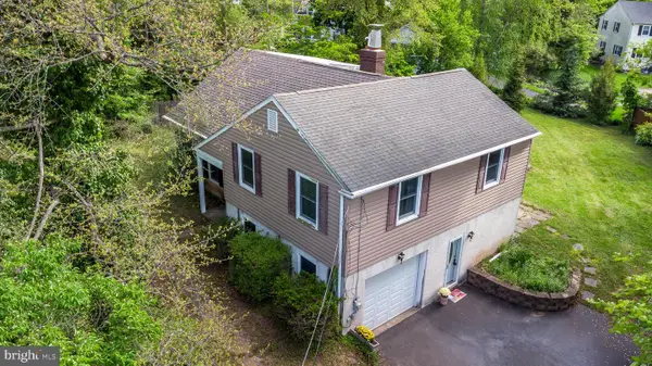 125 N Bethlehem Pike, FORT WASHINGTON, PA 19034