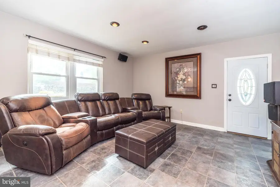 125 N Bethlehem Pike, Fort Washington, PA 19034 - #3