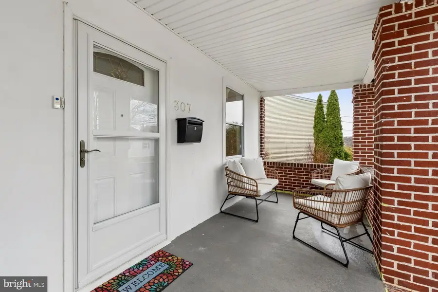 307 Susquehanna Ave, Lansdale, PA 19446 - #3