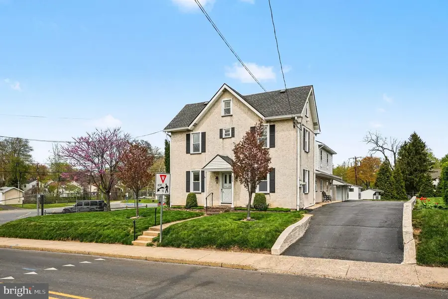 320 W Moreland Ave, Hatboro, PA 19040 - #3