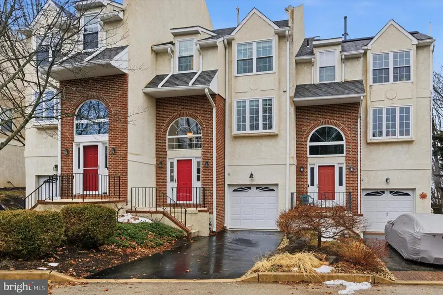 102 Campbell Dr, Conshohocken, PA 19428 - #2