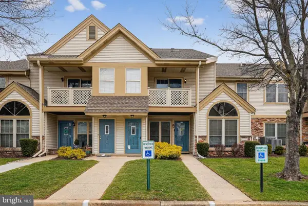 1512 Foxmeadow Cir #condo 1512, ROYERSFORD, PA 19468